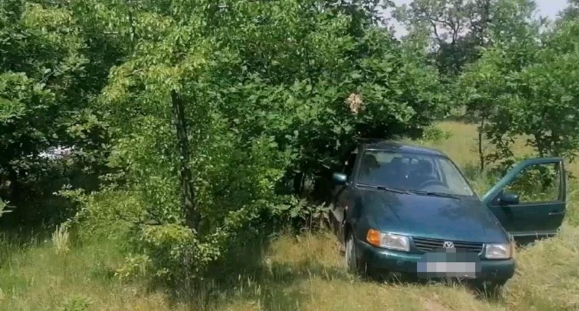 полицията асеновград залови две момчета задигнали колата билкар