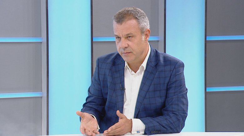 Емил Кошлуков: Такава намеса в редакционната независимост е недопустима никъде, освен в Северна Корея