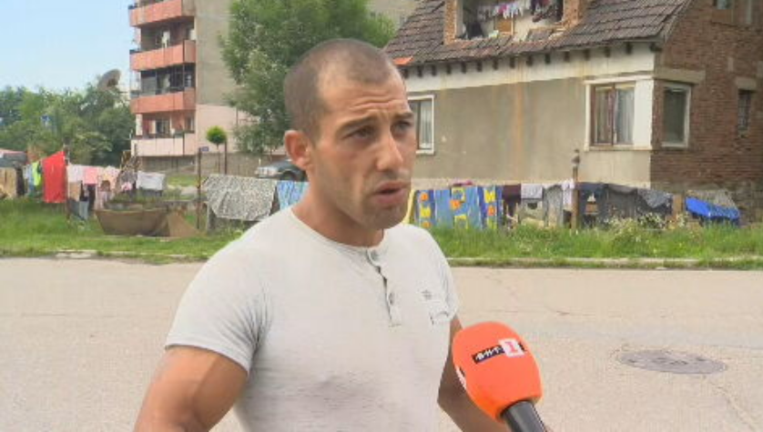 В добро състояние е бебето, което беше изхвърлено от майка