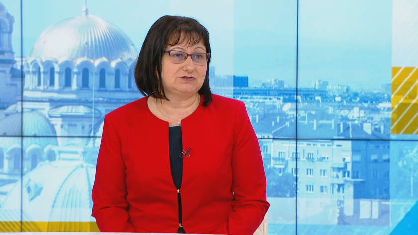 Образователният зам.-министър: Педагогическите съвети ще избират офертите за почивка на учениците