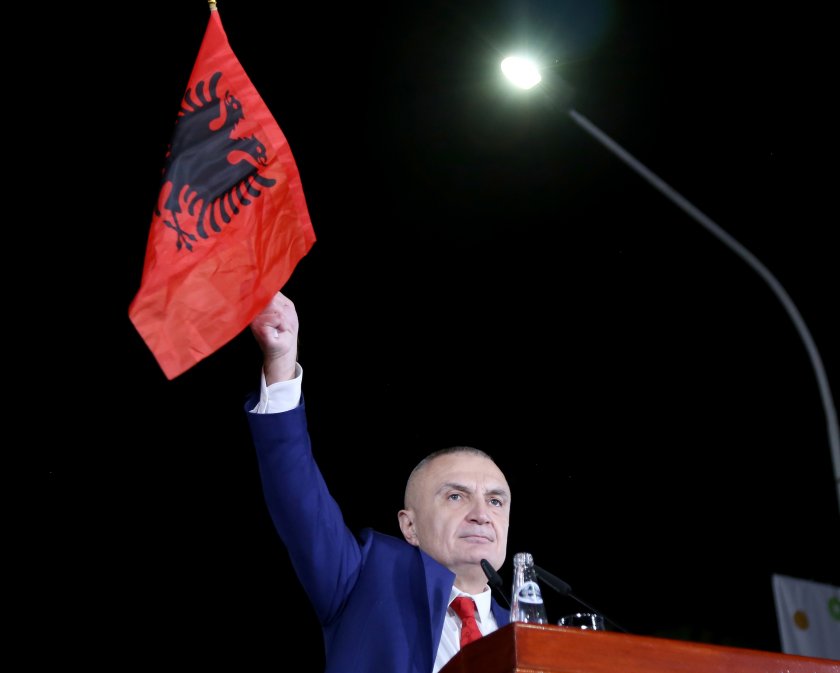 Парламентът на Албания отстрани от длъжност поста президента Илир Мета