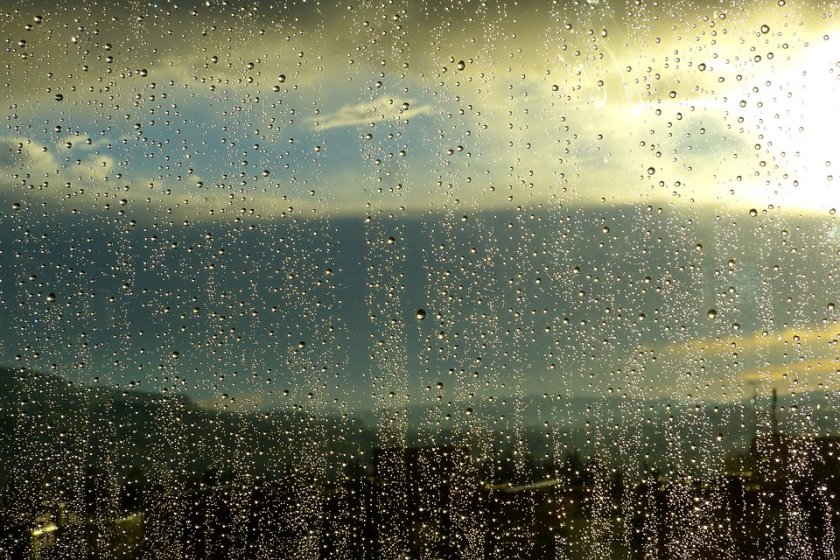 Дъждовно ще бъде времето и утре
