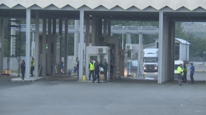 Спокойно е движението на ГКПП Кулата към 12 ч на