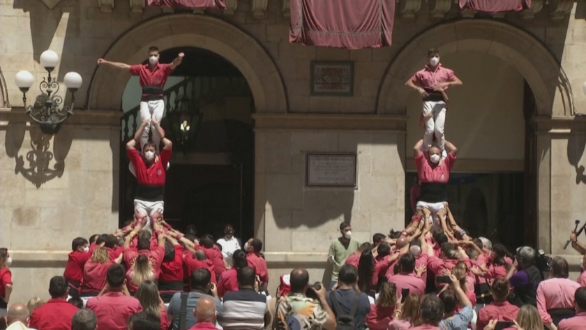 Завръщане на човешките кули в испанския град Валс.След повече от