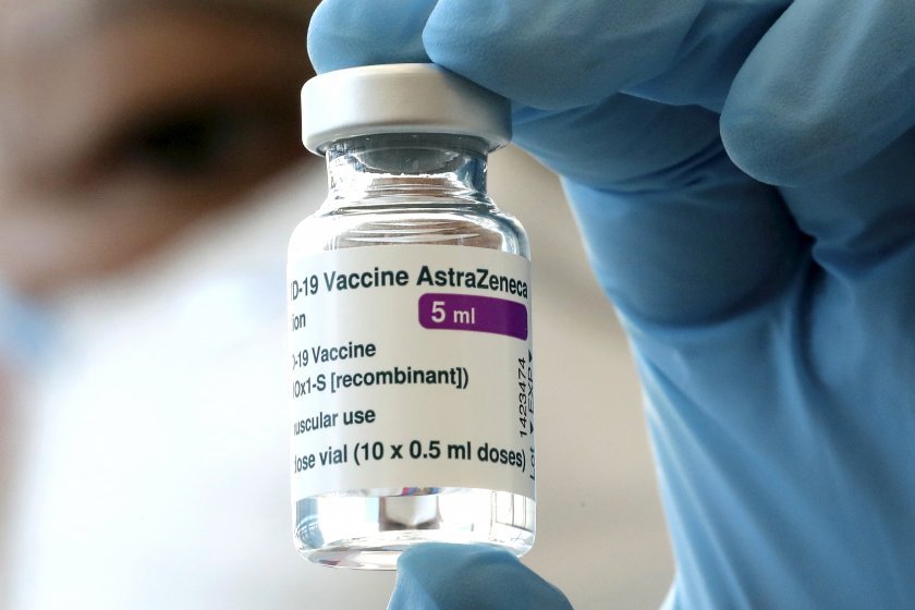 България дарява над 172 хиляди дози от ваксината на "Астра Зенека" на Бутан