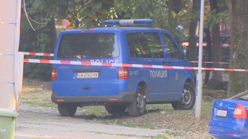 Продължава разследването на тежкото убийство от вчера следобед в столичния