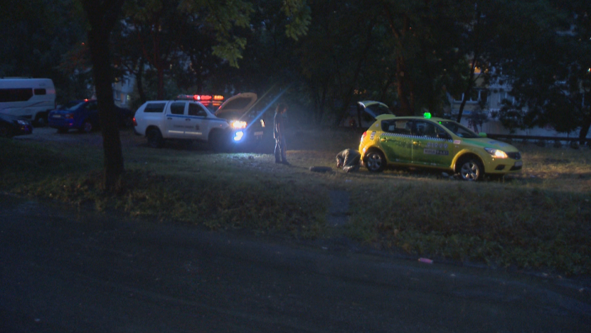 Силна буря се разрази в София. 42 сигнала са получени