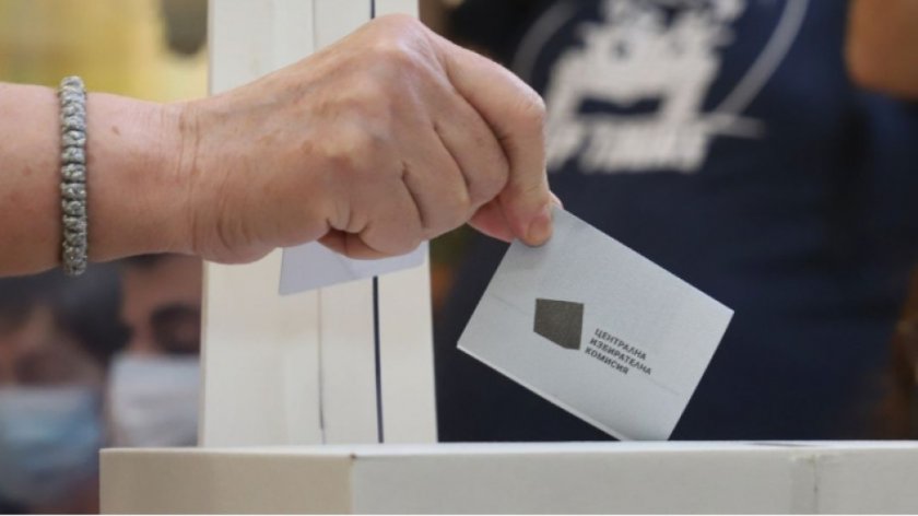 Почти всеки втори гласоподавател определя отминалите на 11 юли избори