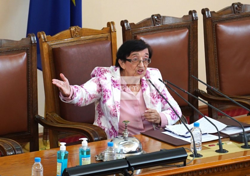 Най-възрастният народен представител в 46-тия парламент - Мика Зайкова от