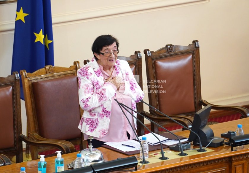 Най-възрастният народен представител в 46-тия парламент - Мика Зайкова от
