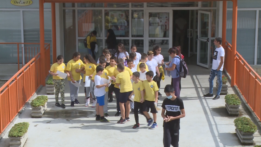 От 68 училища в област Русе едва 6 до този