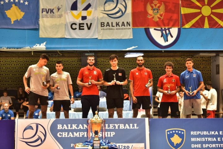 българските волейболисти обраха отличията балканиадата косово