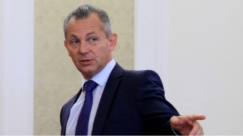 Бившият председател на ДАНС Димитър Георгиев е бил задържан от