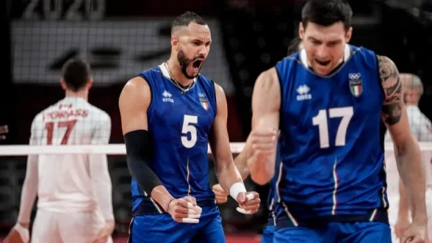 италия обърна канада откриващия мач волейболния турнир токио 2020