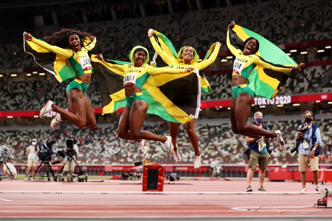 ямайската щафета жените завърна олимпийския връх