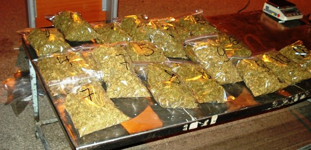 Митнически служители са предотвратили опит за наркотрафик на 6,5 кг