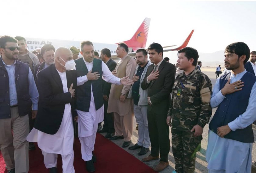 Талибаните все повече се приближават към Кабул. Афганистанският президент Ашраф