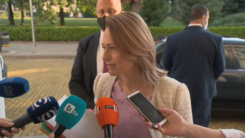 Сега на председателски съвет ще им покажа проекта за решение.