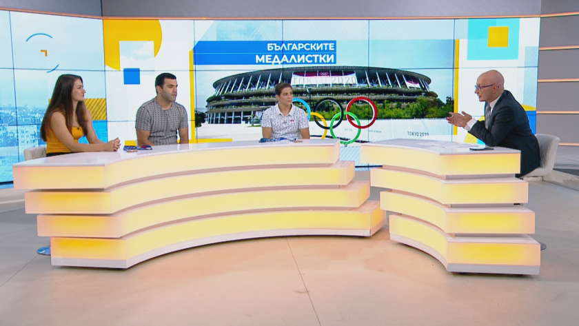 Тайбе Юсеин и Евелина Николова донесоха бронзови медали по борба