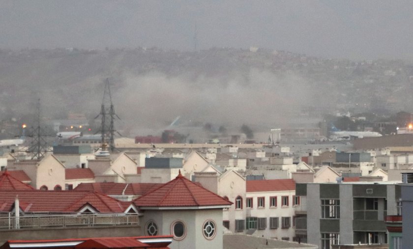 Трети взрив край летището в Кабул. Все още се изясняват