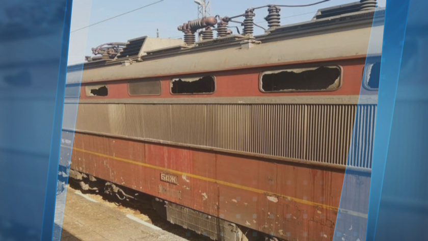 локомотив пътнически влак запали гарата зверино