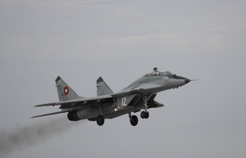 Във връзка с публикации относно проекта за придобиване на нов