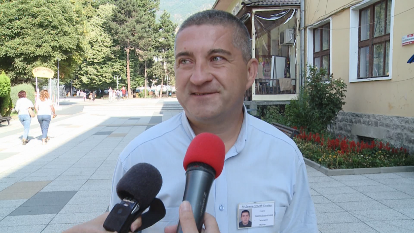 Една история за доброто. Мъж от Девин намери портфейл със