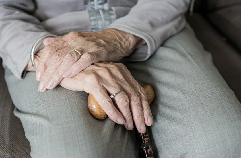 близо половината жертвите covid европа възрастни хора старчески домове