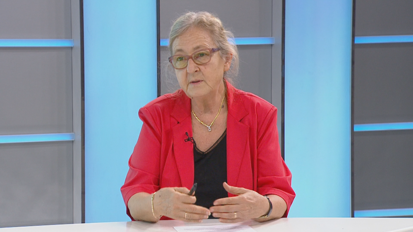 Проф. Мира Кожухарова: COVID мерките са добри, изпълнението им е лошо