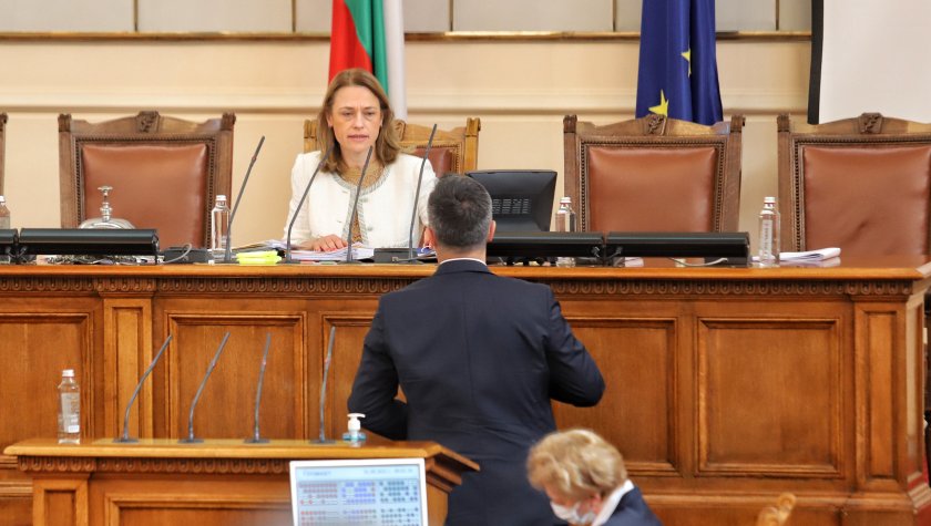 Кога ще бъдат президентските избори? Очаква се датата да стане