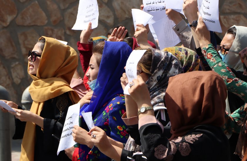 жени афганистан обявиха подкрепа талибаните
