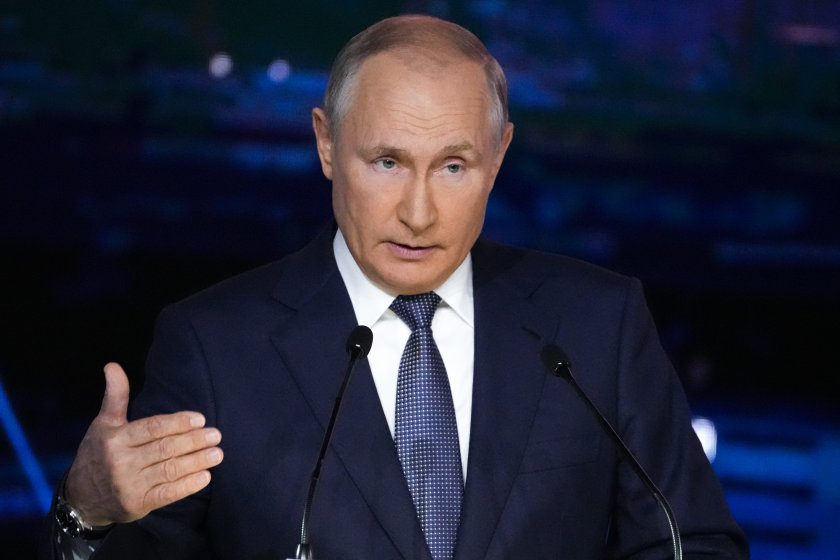 Руският президент разпореди да бъдат увеличени заплатите на военните и