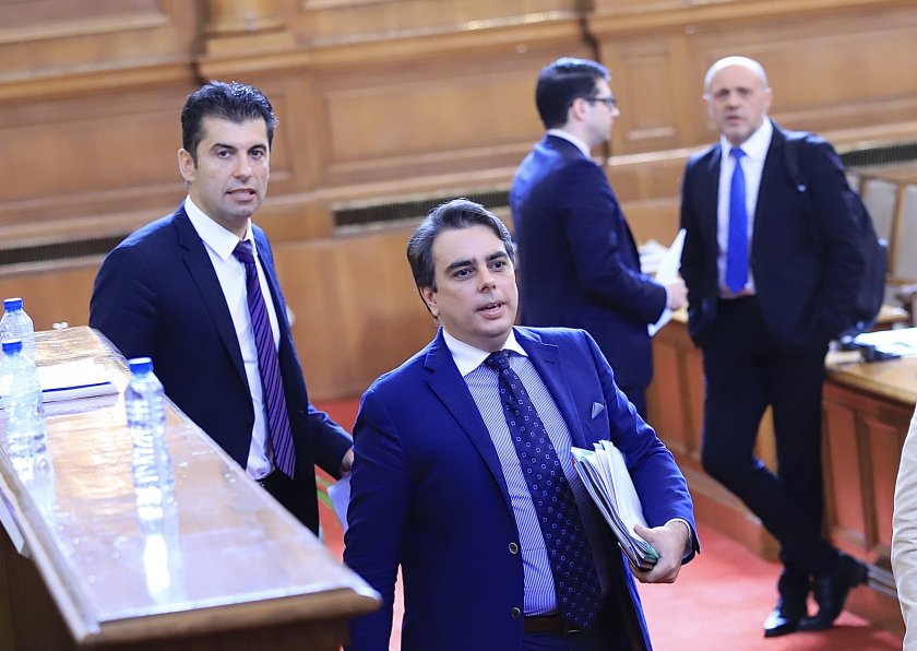Кирил Петков и Асен Василев влизат в политиката (ОБЗОР)