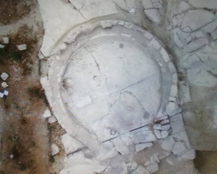 Уникални ротонди-мавзолеи са открити при разкопките на Перперикон. Проф. Николай