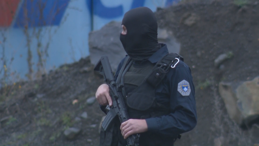 Блокадите между Косово и Сърбия да бъдат премахнати в 8.00