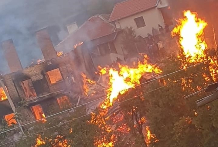 две къщи горяха село биркова