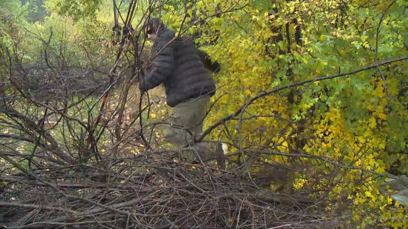 Жители на кварталРалица в Перник от години живеят без улица