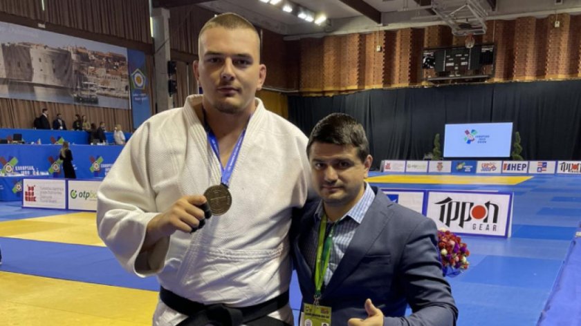 Ивайло Димитров спечели бронзов медал от ЕК по джудо след тежка травма