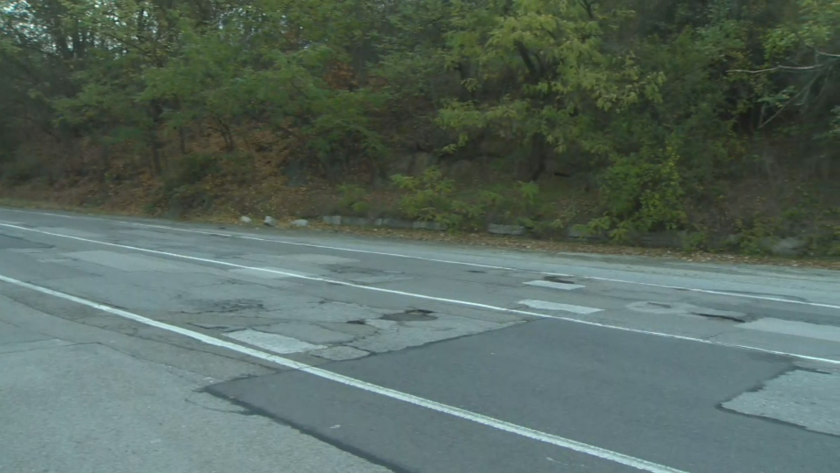 Жители на Костенец на протест. Причината &ndash; лошото състояние на