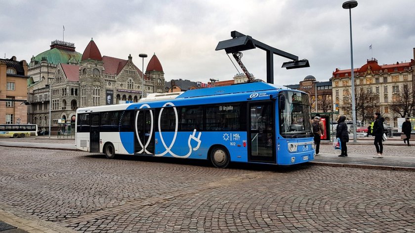 В София продължава подмяната на старите дизелови автобуси с нови