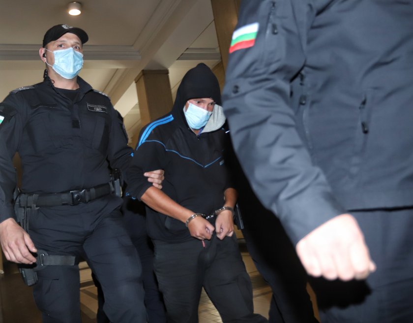 Софийска районна прокуратура обвини 26-годишния Любомир Яков, който в условията