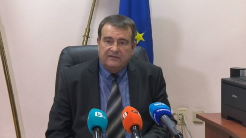 Заместник-министърът на здравеопазването Димитър Петров дава брифинг относно наличните легла