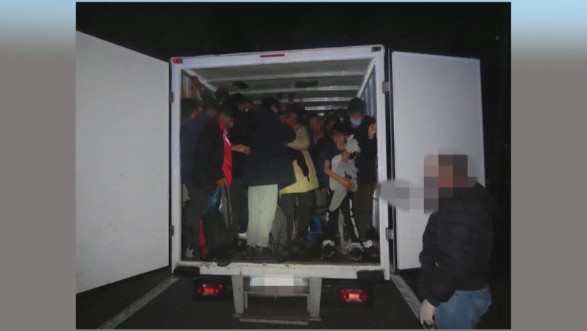 Испанската полиция разби мрежа за трафик на мигранти от Балканите