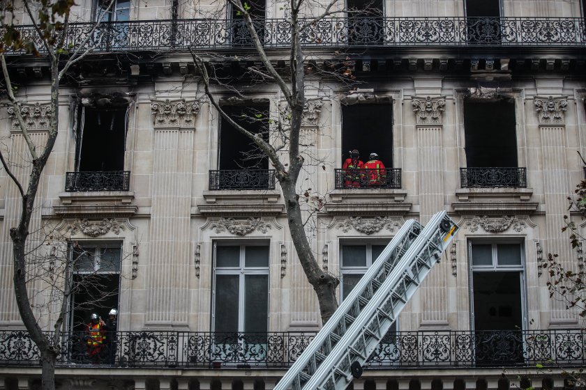 пожар избухна центъра париж снимки