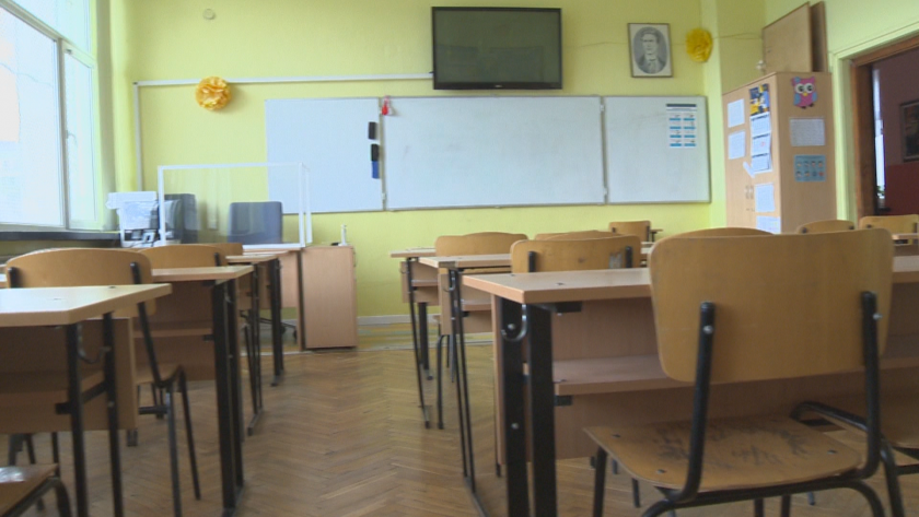 3637 ученици в 261 паралелки от начален етап в Софийска