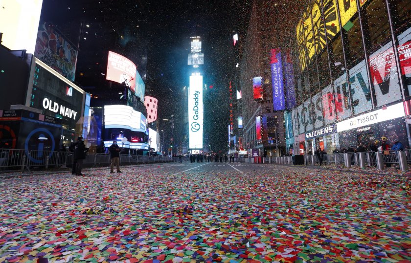 йорк връща новогодишното тържество таймс скуеър