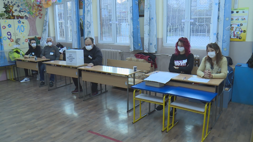 Техническа неизправност с една от машините беляза вота в русенско.