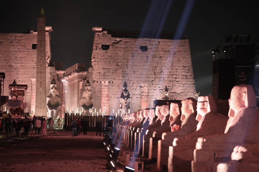 С грандиозна церемония на Източния бряг на Луксор беше открита