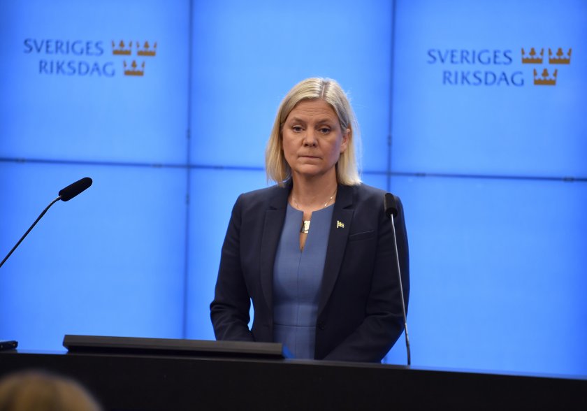 премиерът швеция подаде оставка часове беше избрана