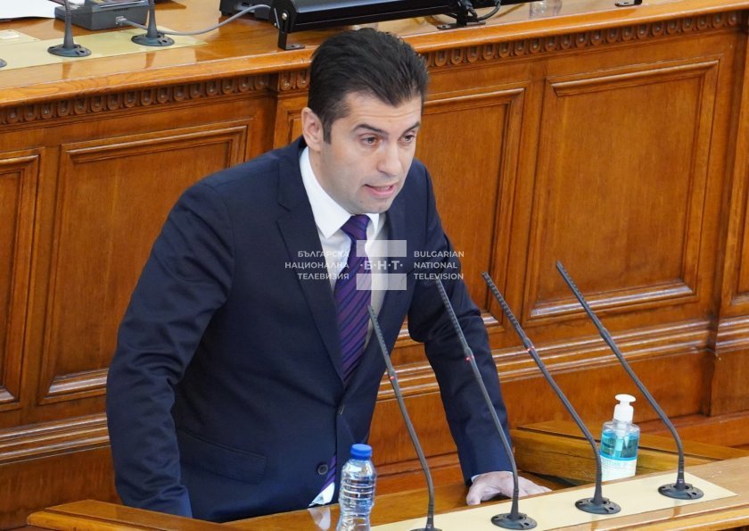 Президентът Румен Радев обяви, че консултациите за правителство с политическите